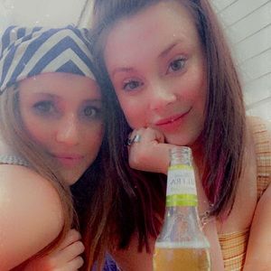 Meet your Posher, Leila